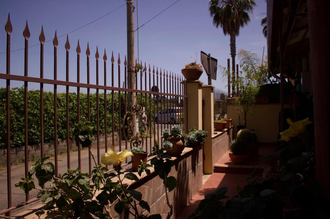Bed and Breakfast La Trinacria Giardini-Naxos Exterior foto